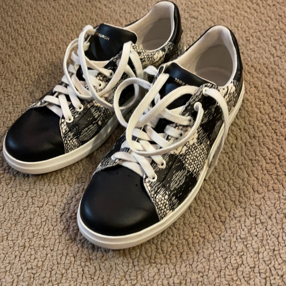 Tory Burch Lace Sneaker